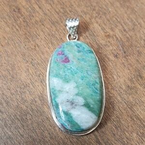 Elegant Silver and Green Pendant